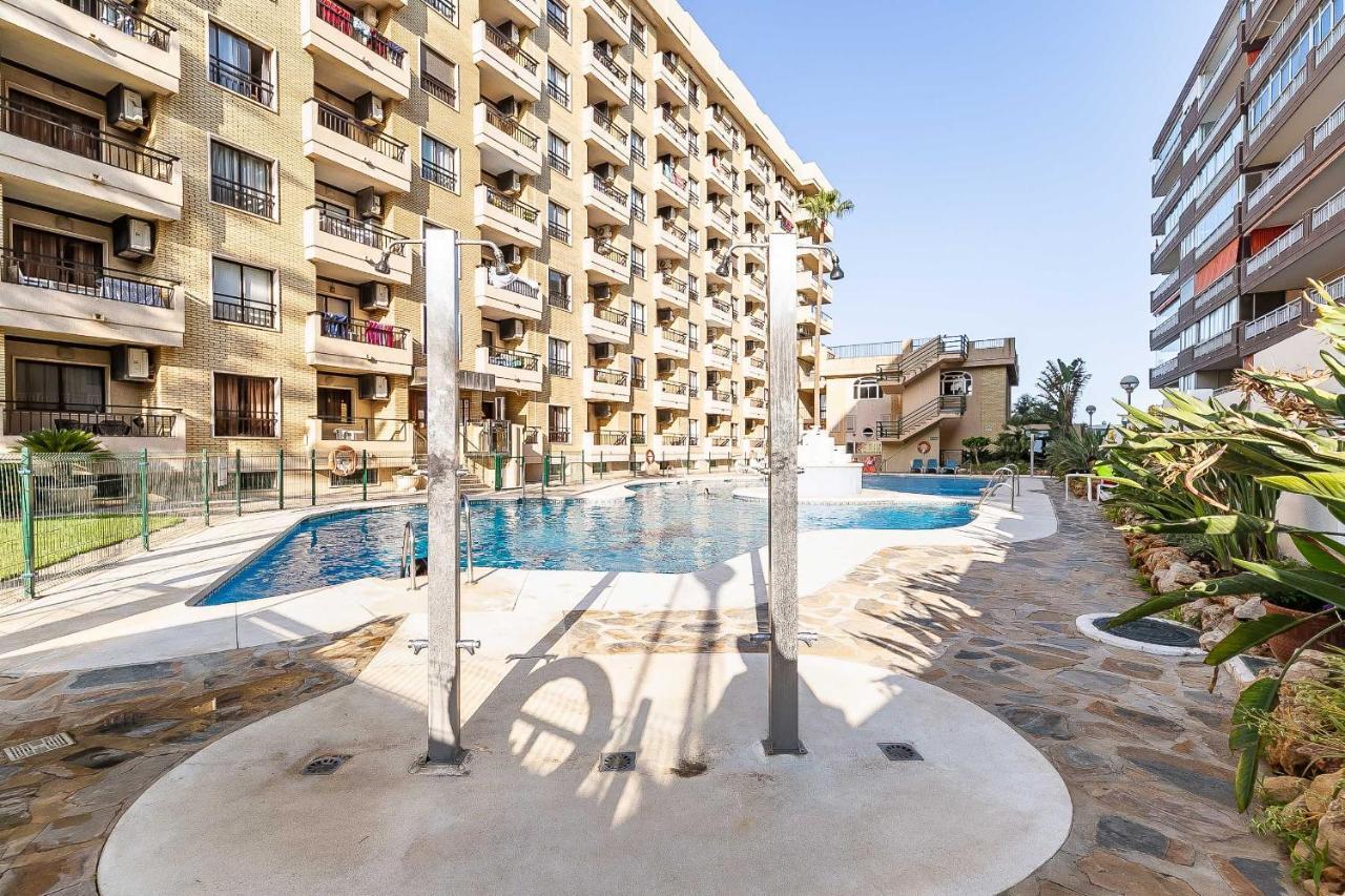 76-Lovely Beach Front Apartment In Fuengirola Buitenkant foto