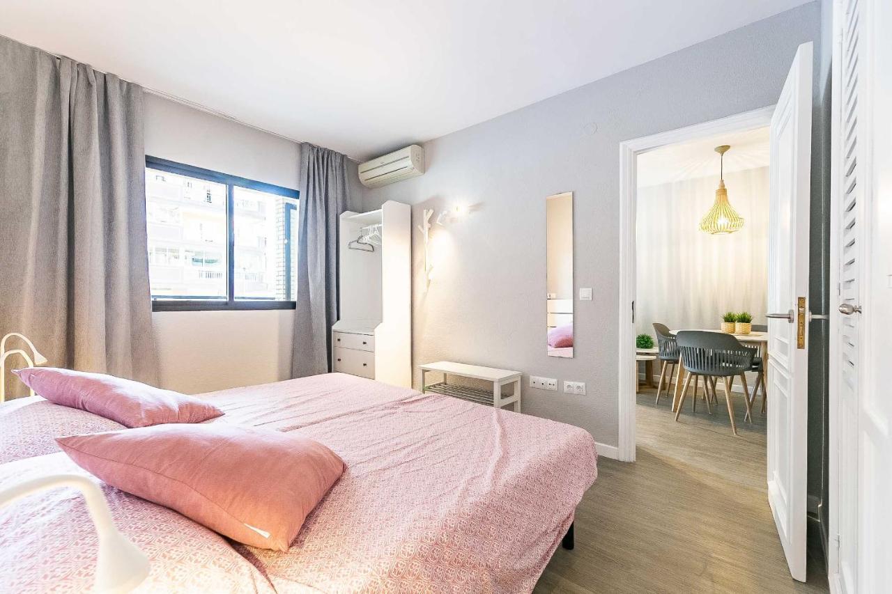 76-Lovely Beach Front Apartment In Fuengirola Buitenkant foto