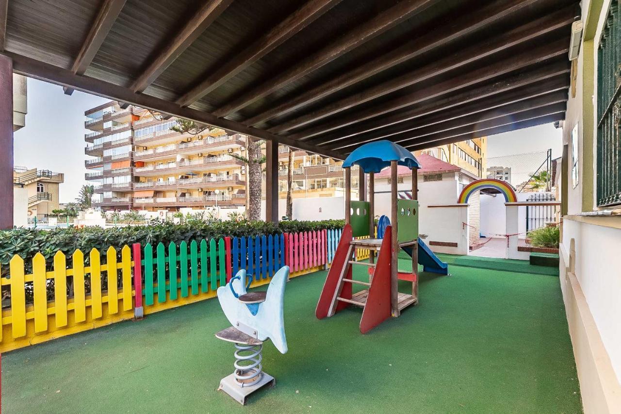 76-Lovely Beach Front Apartment In Fuengirola Buitenkant foto