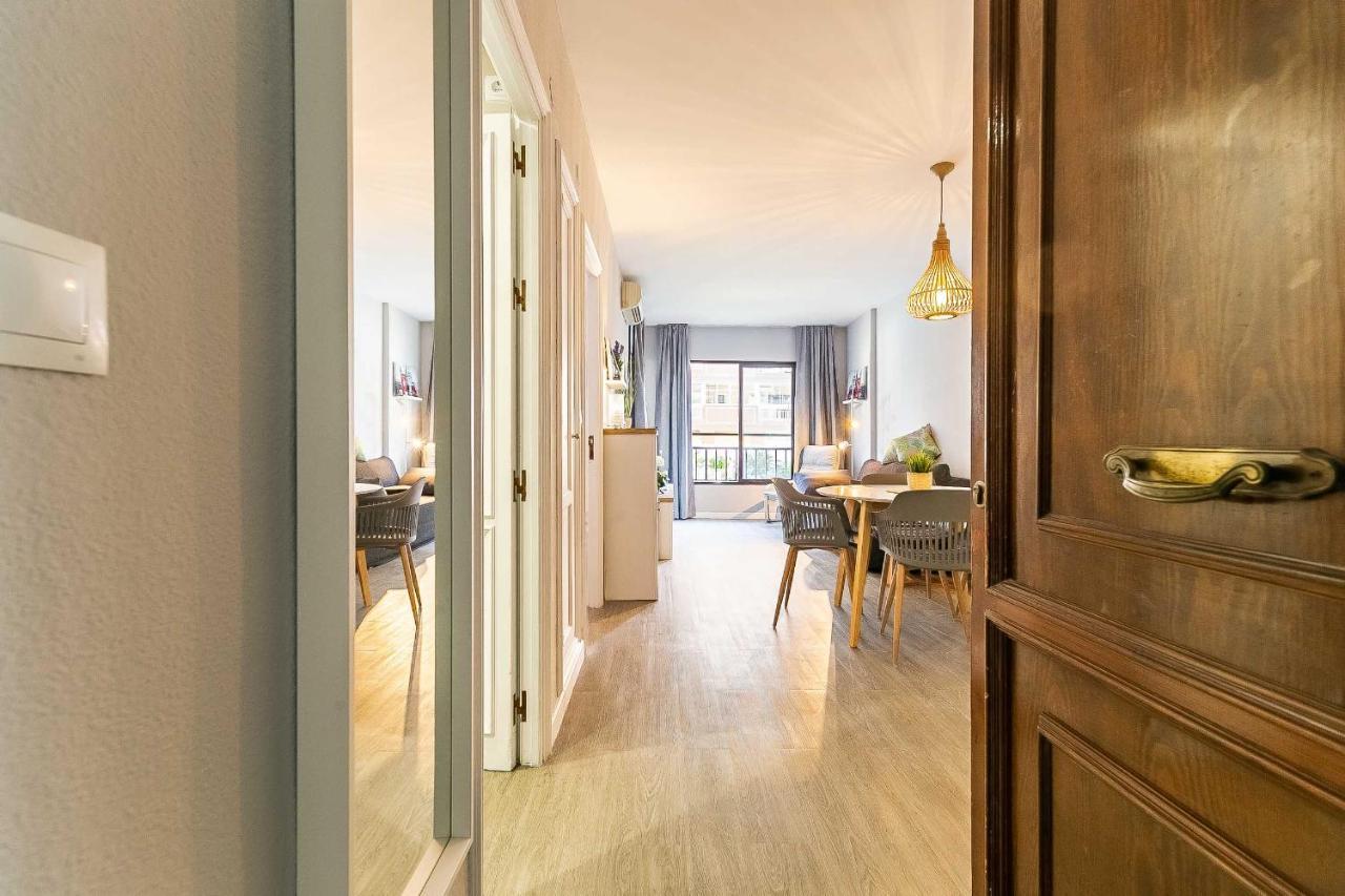 76-Lovely Beach Front Apartment In Fuengirola Buitenkant foto