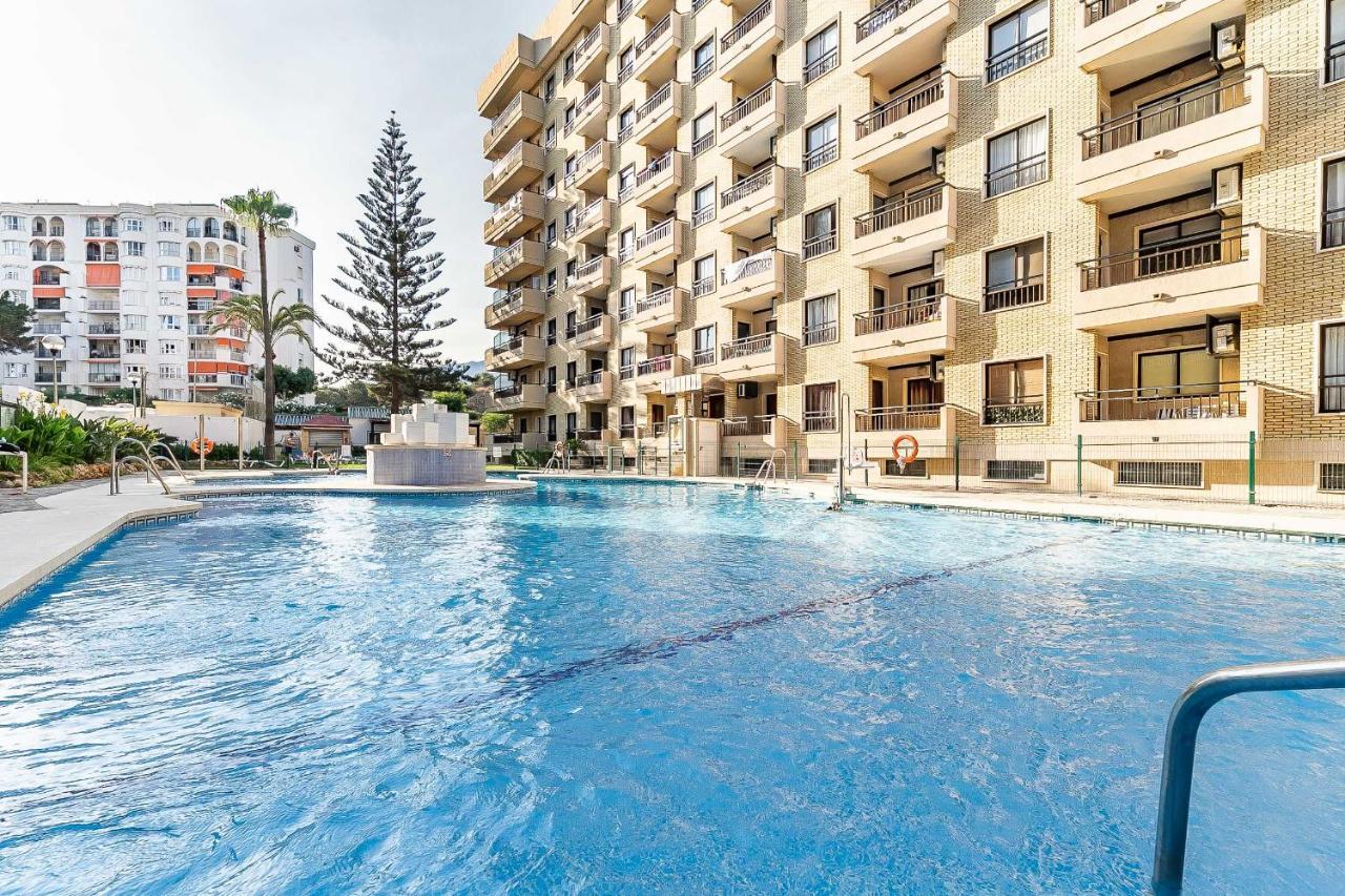 76-Lovely Beach Front Apartment In Fuengirola Buitenkant foto